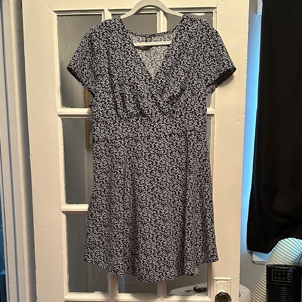 Floral Black and White Women's Dress